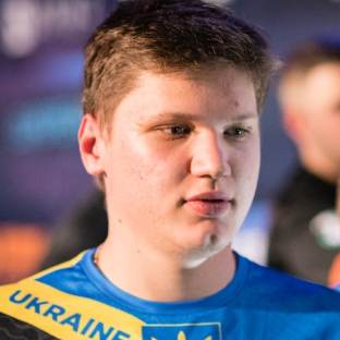 常规赛第八周最佳选手—重庆狼队.Fly